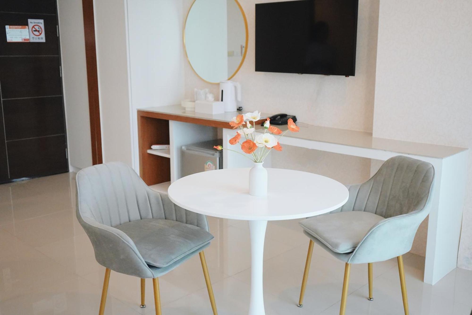 Herry Residence Csiangmaj Kültér fotó